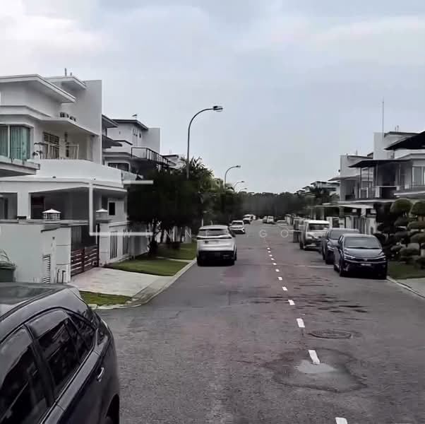 Semi-Detached House for Sale in Taman Cahaya Masai (Pasir Gudang) - Wennes Go - Exterior - PropertyGuru.com.my
