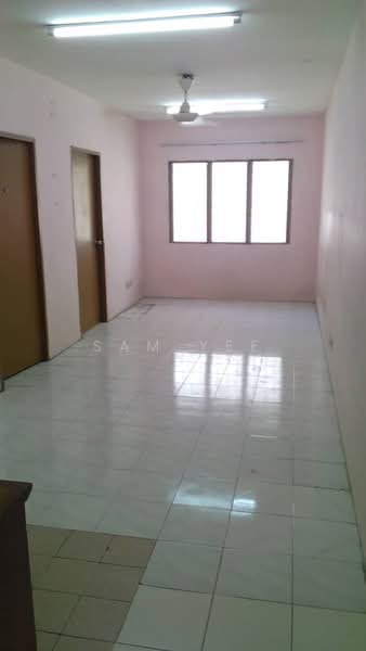 Rumah Flat untuk Dijual di Lestari Apartment - Sam Yee - Interior - PropertyGuru.com.my