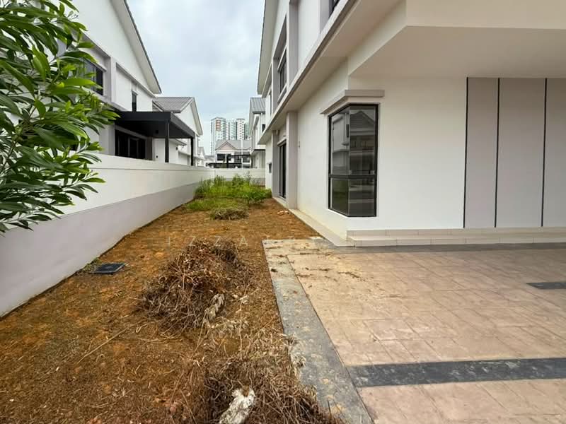 Semi-Detached House for Sale in Cyberjaya (Selangor) - Izzaitie . - PropertyGuru.com.my