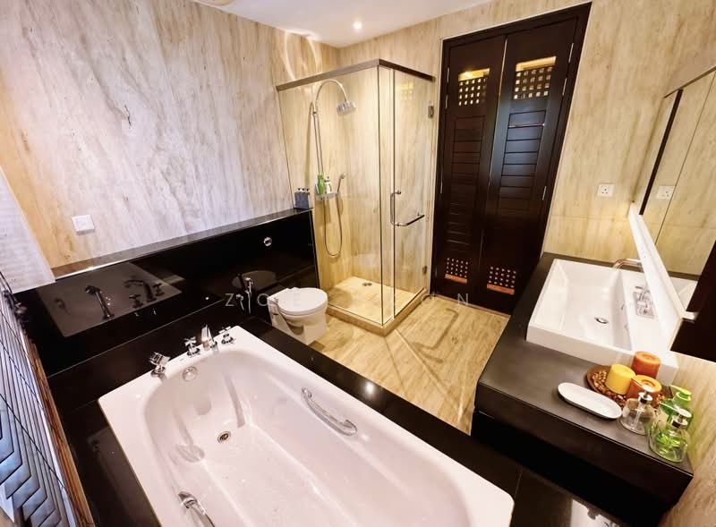 Rumah Banglo untuk Dijual di Taman Kolam Air (Johor Bahru) - Zoe Voon - Bathroom - PropertyGuru.com.my