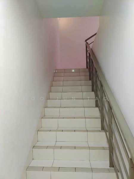 Rumah Teres 2 Tingkat untuk Dijual di Taman Rinting (Masai) - Foo Jun Tao - Corridor - PropertyGuru.com.my