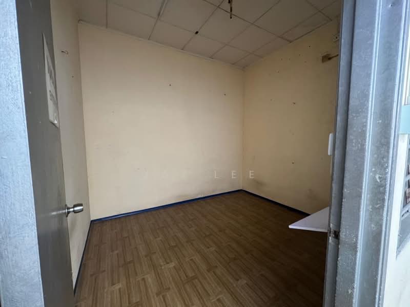 Shop for Sale in Mutiara Rini (Skudai) - Jaz Lee - PropertyGuru.com.my