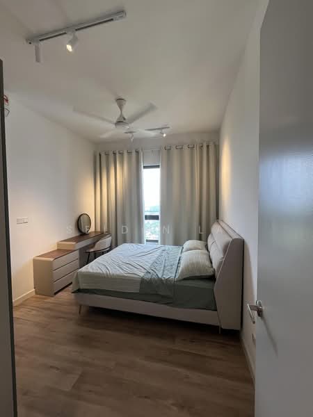 Servis Apartment untuk Disewa di Sunway Belfield - Sheldon Lai - Bedroom - PropertyGuru.com.my