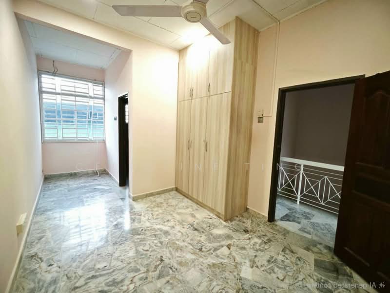 Rumah Teres 2-Tingkat untuk Dijual di Taman Desa Mewah (Semenyih) - Celestine Ting - Interior - PropertyGuru.com.my