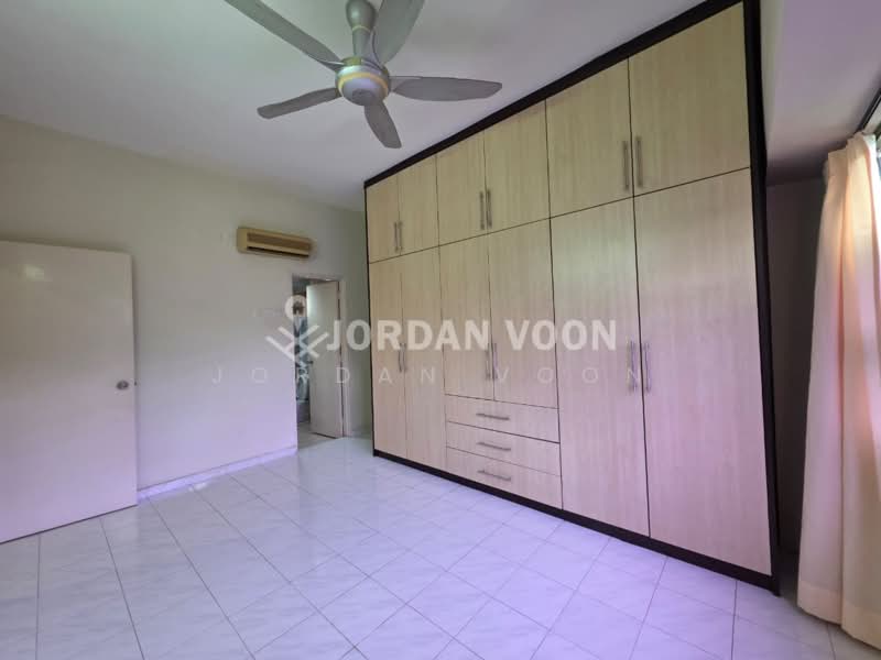 Kondominium untuk Dijual di Lakeside Tower - Jordan Voon - Bedroom - PropertyGuru.com.my
