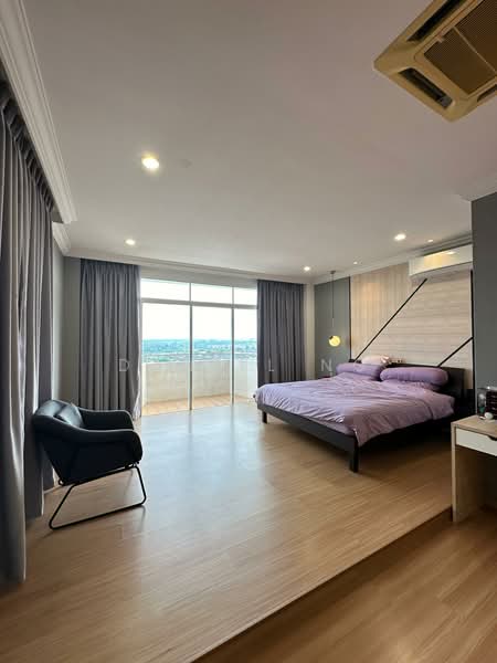 Condominium for Sale at De Summit Condominium - Daniel Ng - Bedroom - PropertyGuru.com.my