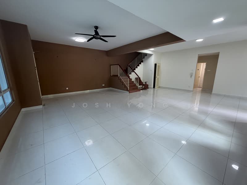 Rumah Teres 3 Tingkat untuk Dijual di Mont Kiara (Kuala Lumpur) - Josh Yong - Living Room - PropertyGuru.com.my