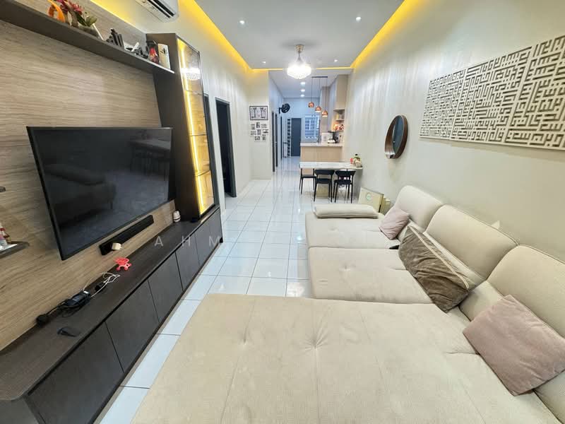 1-storey Terraced House for Rent in Dengkil (Selangor) - Ahmad Faiz - Living Room - PropertyGuru.com.my