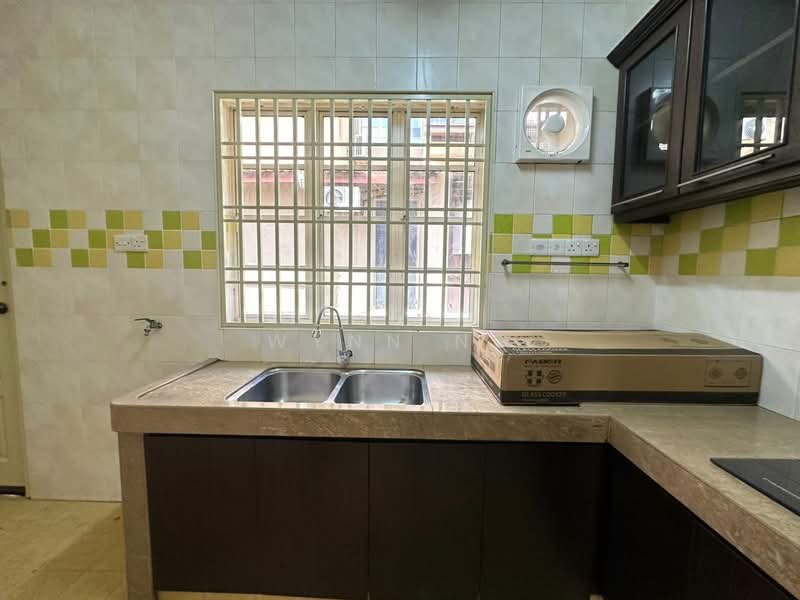 Terraced House for Rent in Bandar Puteri Puchong (Puchong) - Wynn Ng - Kitchen - PropertyGuru.com.my