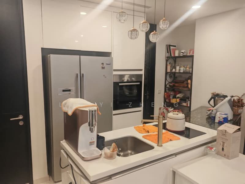 Kondominium untuk Dijual di Shorefront Residences - Lee Yi Zheng - PropertyGuru.com.my
