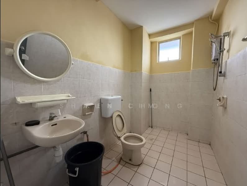 Condominium for Rent at Green Acre - Ken Lim - Bathroom - PropertyGuru.com.my