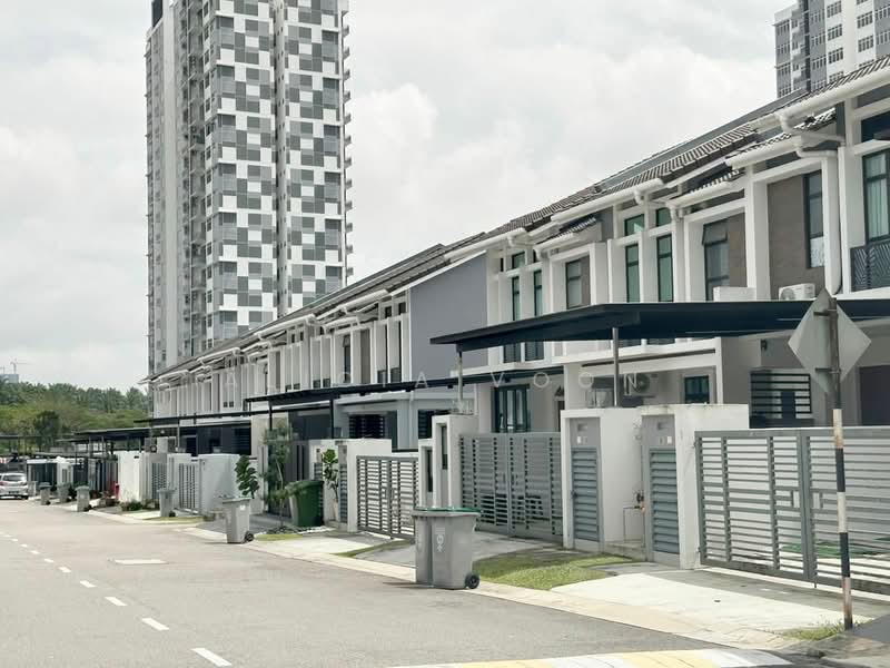 Rumah Teres 2 Tingkat untuk Disewa di Taman Seri Austin (Tebrau) - Alicia Voon - PropertyGuru.com.my
