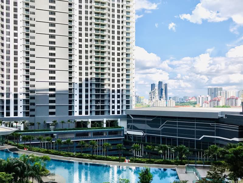 Service Residence for Sale at United Point (Residensi Berpadu) - ChaoLim . - Pool - PropertyGuru.com.my