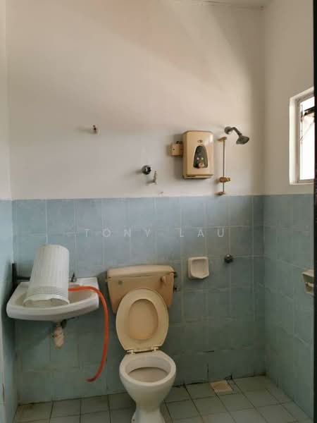 Terraced House for Sale in Taman Sri Kejora (Kajang) - Tony Lau - Bathroom - PropertyGuru.com.my