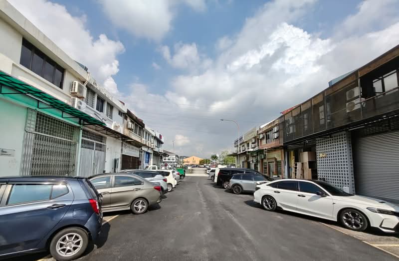 Kilang untuk Dijual di Bandar Sri Damansara (Selangor) - Oscar Lee - Exterior - PropertyGuru.com.my