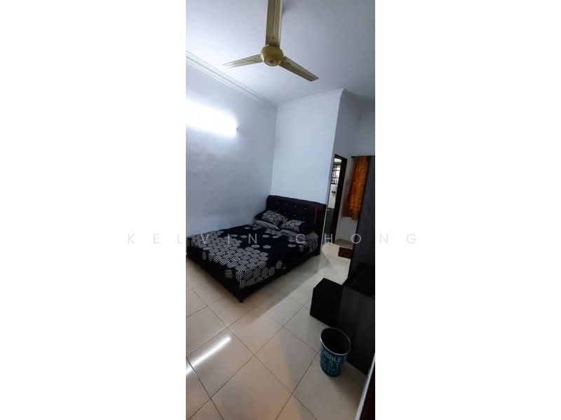 Rumah Teres 2 Tingkat untuk Disewa di Desa Pengkalan Indah (Ipoh) - Kelvin Chong - Bedroom - PropertyGuru.com.my