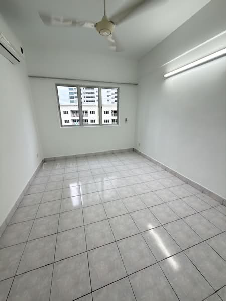 Pangsapuri untuk Dijual di The Ocean View (Bandar Sri Pinang) - Fanny Wong - Interior - PropertyGuru.com.my