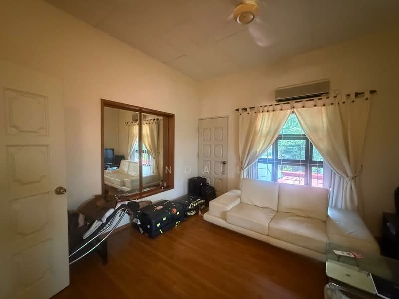 Rumah Berkembar untuk Dijual di Tanjung Tokong (Penang) - Amanda Lam - Living Room - PropertyGuru.com.my