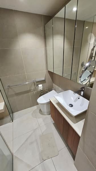 Servis Apartment untuk Disewa di Stonor 3 - Jacky Yong - Bathroom - PropertyGuru.com.my