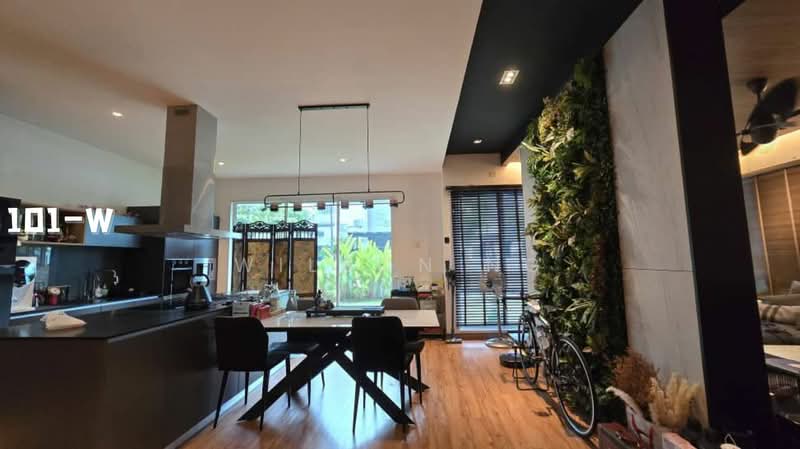 Rumah Berkembar untuk Dijual di Bandar Botanic (Klang) - Wilson Ng - Kitchen - PropertyGuru.com.my