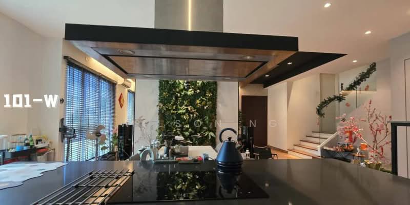 Rumah Berkembar untuk Dijual di Bandar Botanic (Klang) - Wilson Ng - Kitchen - PropertyGuru.com.my