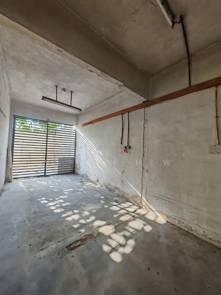 Shop for Sale in Butterworth (Penang) - Yi Wan Hew - Interior - PropertyGuru.com.my
