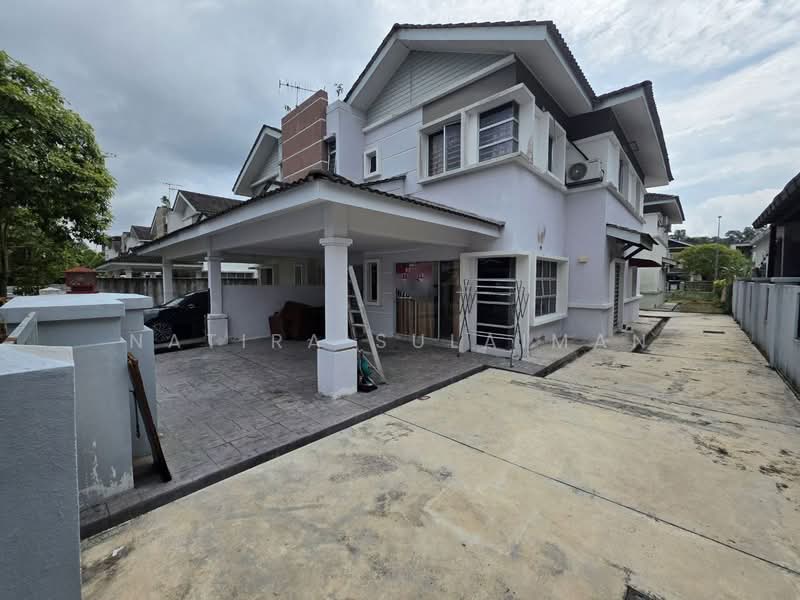 Semi-Detached House for Sale in Taman Tasik Semenyih (Semenyih) - Natira Sulaiman - PropertyGuru.com.my