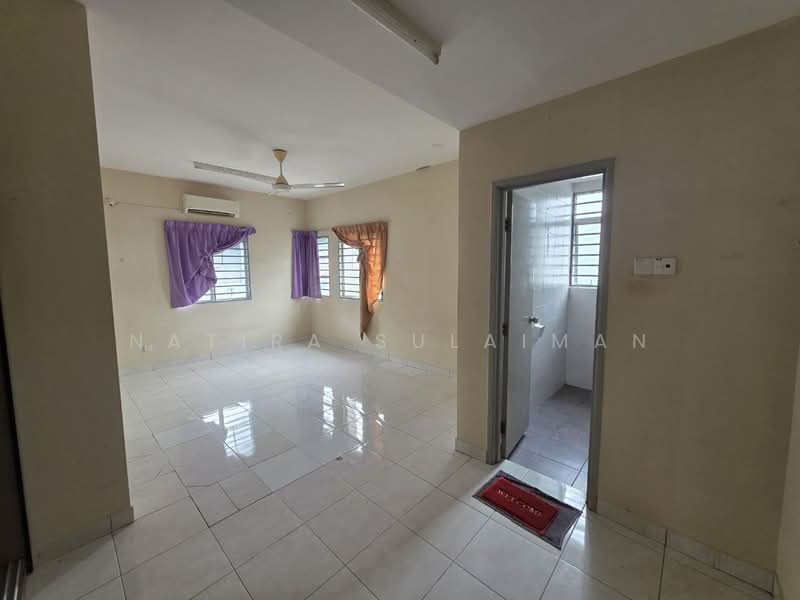 Semi-Detached House for Sale in Taman Tasik Semenyih (Semenyih) - Natira Sulaiman - PropertyGuru.com.my