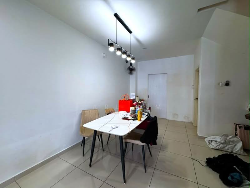 Rumah Teres 2 Tingkat untuk Dijual di Bandar Putra Jaya (Tebrau) - Karl Lim - Dining Room - PropertyGuru.com.my