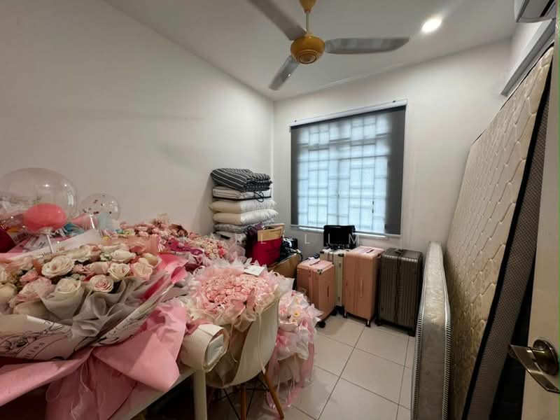 Rumah Teres 2 Tingkat untuk Dijual di Bandar Putra Jaya (Tebrau) - Karl Lim - Bedroom - PropertyGuru.com.my