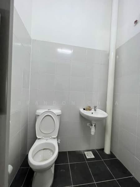 2-storey Terraced House for Rent in Taman Pulai Mutiara (Iskandar Puteri (Nusajaya)) - Brandon Chua - Bathroom - PropertyGuru.com.my