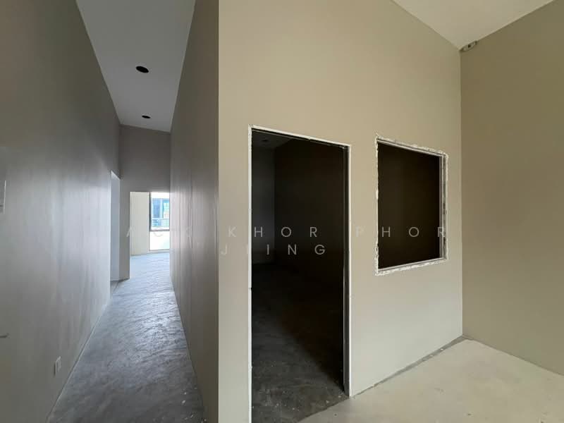 Shop / Office for Rent in Setia Alam (Selangor) - Jack Khor Phor Jiing - Interior - PropertyGuru.com.my
