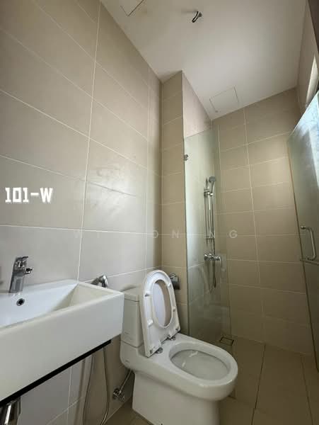 Rumah Berkembar untuk Dijual di Setia Eco Park (Setia Alam) - Wilson Ng - Bathroom - PropertyGuru.com.my