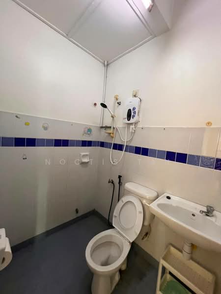 2-storey Terraced House for Rent in Taman Setia Indah (Tebrau) - Noctis Tan - Bathroom - PropertyGuru.com.my