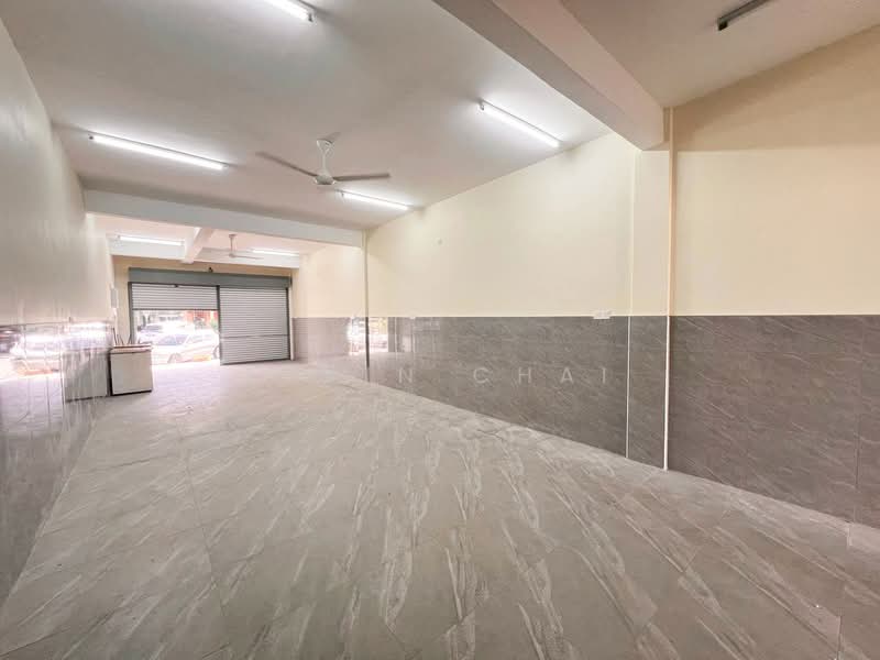 Shop for Rent in Kampar (Perak) - Kevin Chai - Interior - PropertyGuru.com.my