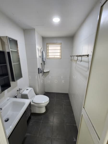 Condominium for Sale at Imperial Residence - Seok Kim Khor - Bathroom - PropertyGuru.com.my