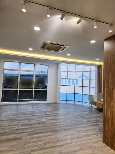 Office for Rent in Taman Mutiara Mas (Skudai) - Janice . - PropertyGuru.com.my