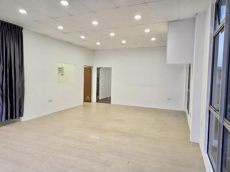 Office for Rent in Taman Mutiara Mas (Skudai) - Janice . - PropertyGuru.com.my