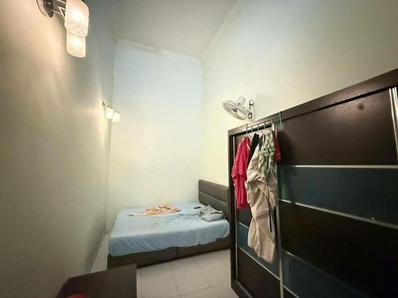 Rumah Teres 2 Tingkat untuk Dijual di Setia Tropika (Johor Bahru) - Noctis Tan - Bedroom - PropertyGuru.com.my