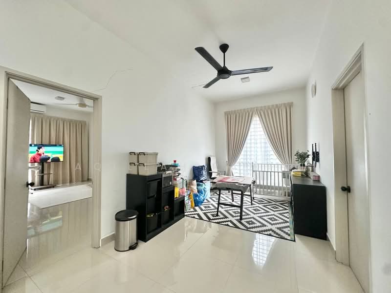 Rumah Teres 2 Tingkat untuk Dijual di Jenjarom (Selangor) - Aqillah Razali - Living Room - PropertyGuru.com.my