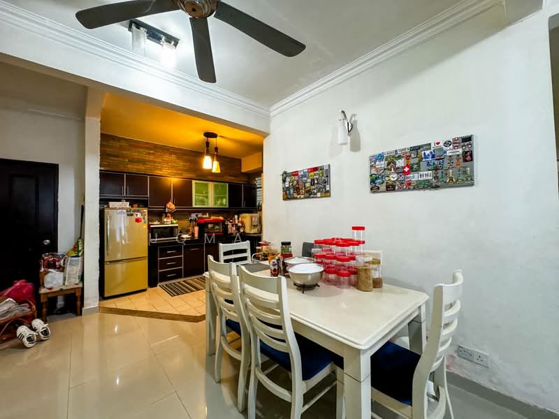 Condominium for Sale at D'Rimba - Luqman Ramli - Kitchen - PropertyGuru.com.my