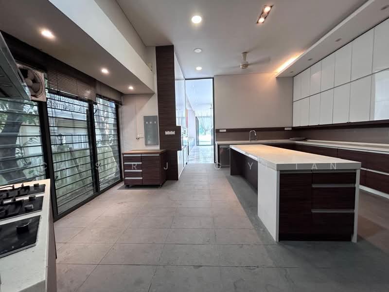 Bungalow for Rent in Ampang (Kuala Lumpur) - Caesar Jing Yi Tan - Kitchen - PropertyGuru.com.my