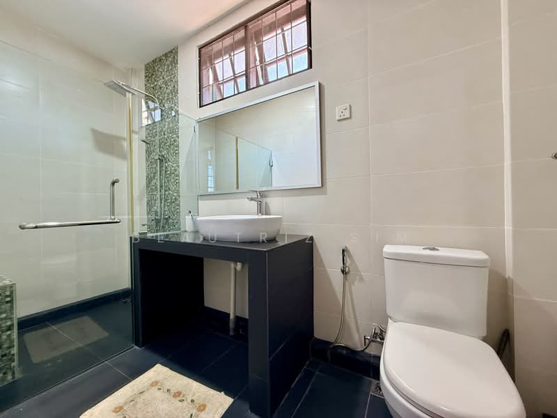 Bungalow for Sale in Stampin (Kuching) - Beautriz Sim - PropertyGuru.com.my