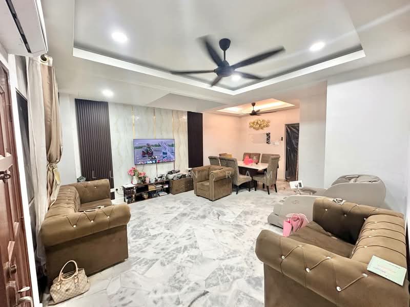 Rumah Teres 2 Tingkat untuk Dijual di Taman Pinggiran Usj (Subang Jaya) - Luqman Ramli - Living Room - PropertyGuru.com.my