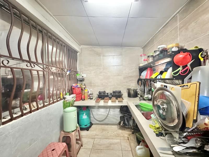 Rumah Teres 2 Tingkat untuk Dijual di Taman Pinggiran Usj (Subang Jaya) - Luqman Ramli - Kitchen - PropertyGuru.com.my