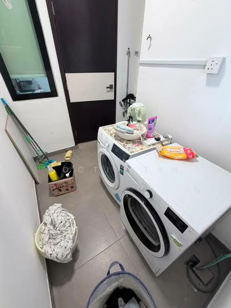 Servis Apartment untuk Dijual di Molek Regency - Noctis Tan - Interior - PropertyGuru.com.my