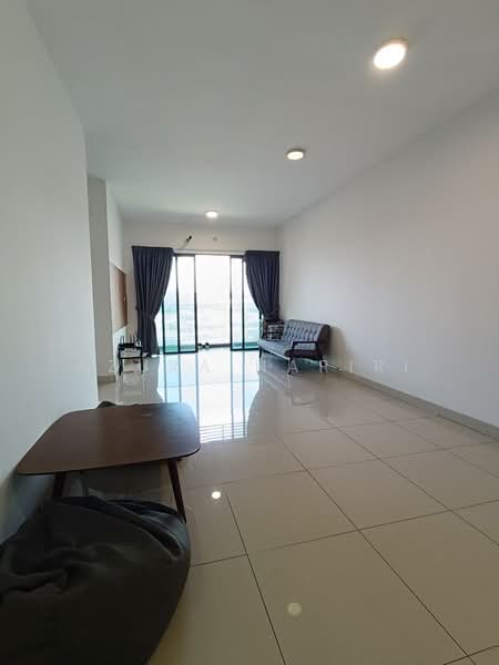 Kondominium untuk Disewa di Riverville Residences - Azura Hariri - Living Room - PropertyGuru.com.my