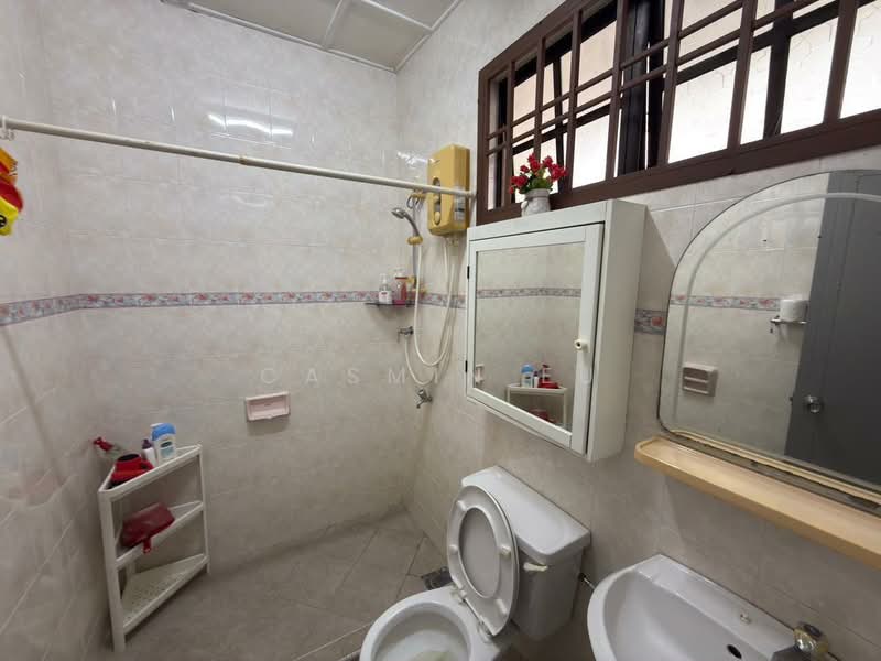 Rumah Berkembar untuk Dijual di Johor Bahru (Johor) - Casmin Eu - Bathroom - PropertyGuru.com.my