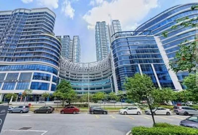 Kediaman Servis untuk Dijual di Pacific Star (Service Residence) - Jane Ker - Exterior - PropertyGuru.com.my