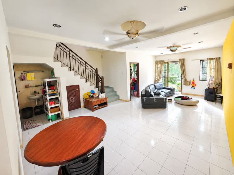 Rumah Teres 2 Tingkat untuk Dijual di Presint 9 (Putrajaya) - Iqbal Rafei - Living Room - PropertyGuru.com.my
